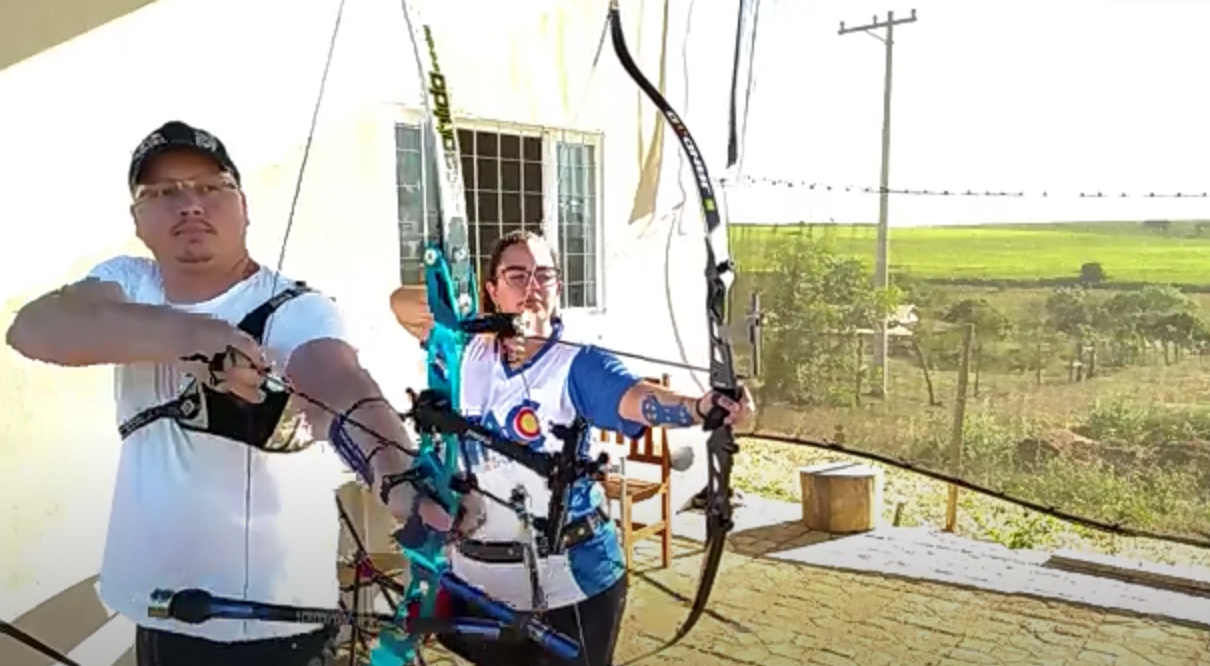 Miracle X10  Bow Kit Package Practise Shooting Review by Higor Cobesa, Brasil 