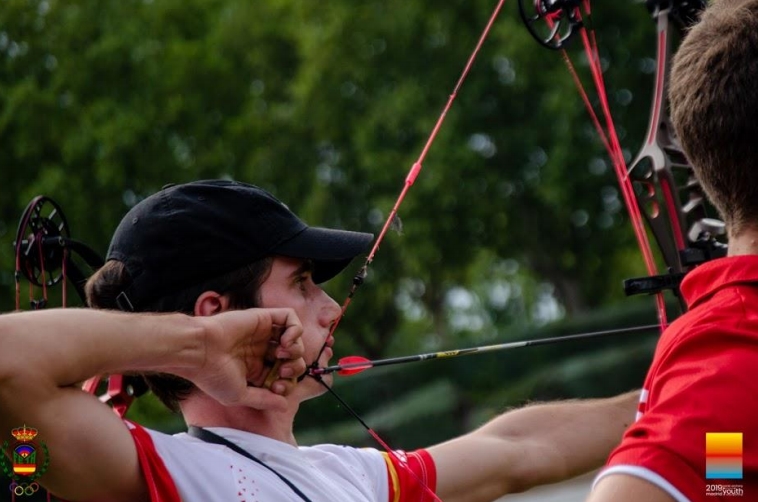 Hero  X10 bow shooting reveiw by Pablo Norczyk Simon, Spain 