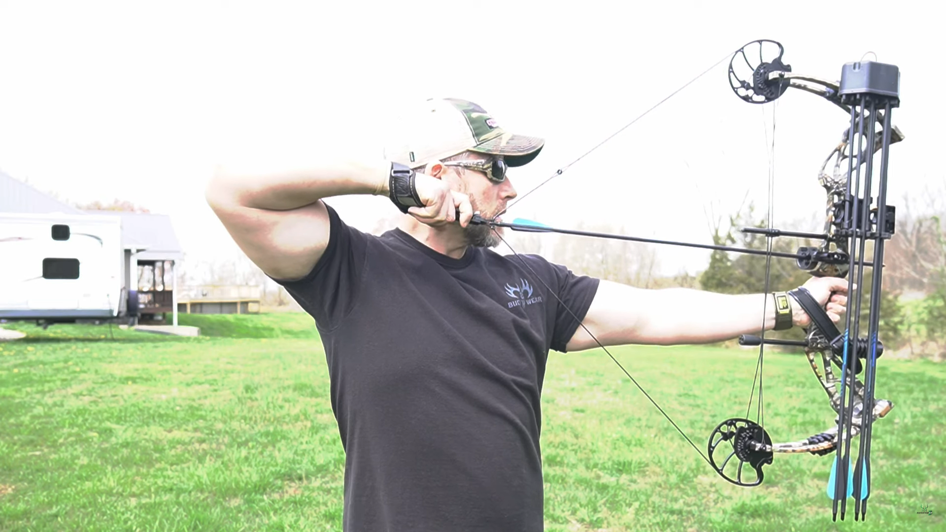 Hoosier Hunter Review: Best Budget Hunting Bow | Sanlida Dragon X8 