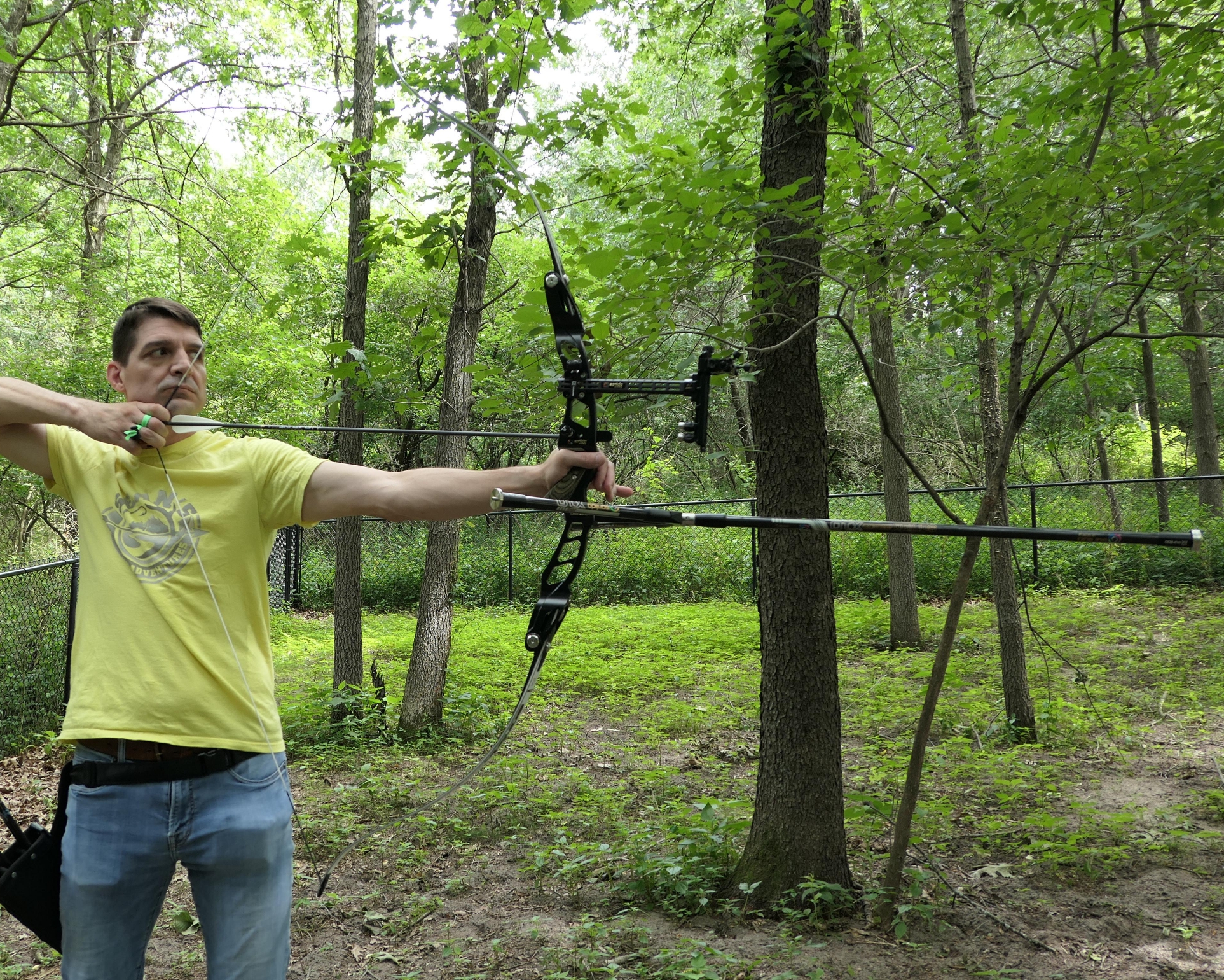 Olympic Recurve Bow Miracle X10 review Video by Sean , USA